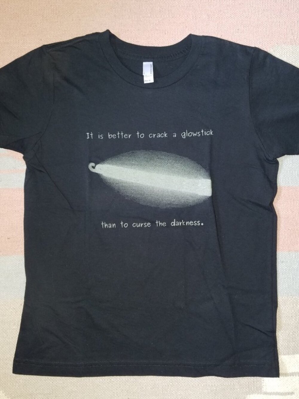 Glow Stick glow in the dark t-shirt Girls' Size S Black